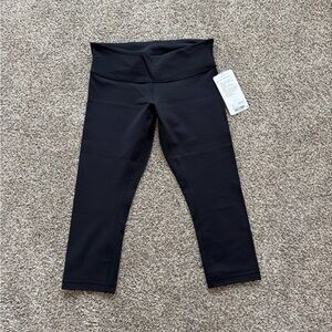 lululemon athletica Black Cropped Leggings